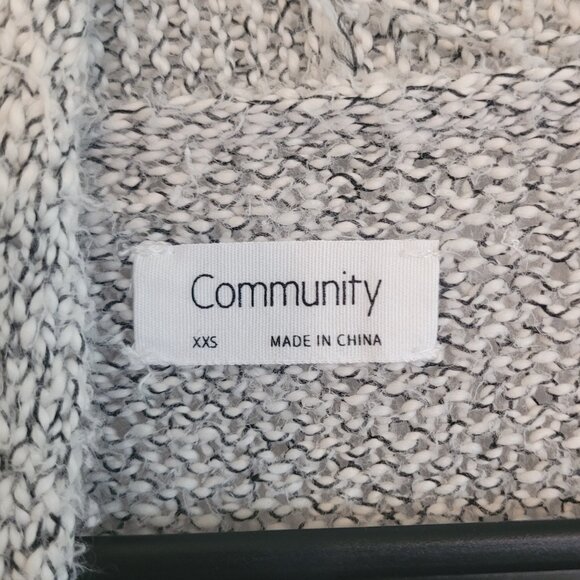 Aritzia Community Vetus Sweater Cardigan - Picture 4 of 4